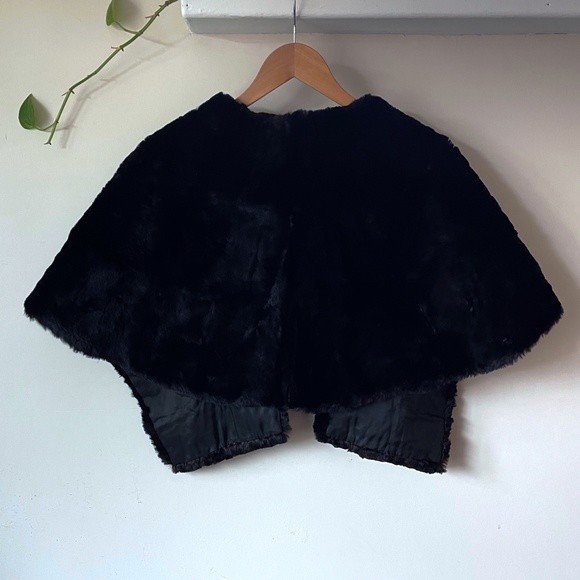 1970s Vintage Rabbit Fur Stole - Picture 5 of 7